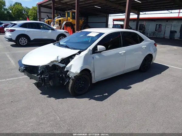5YFBURHE4JP788080 2018 TOYOTA COROLLA - Image 2
