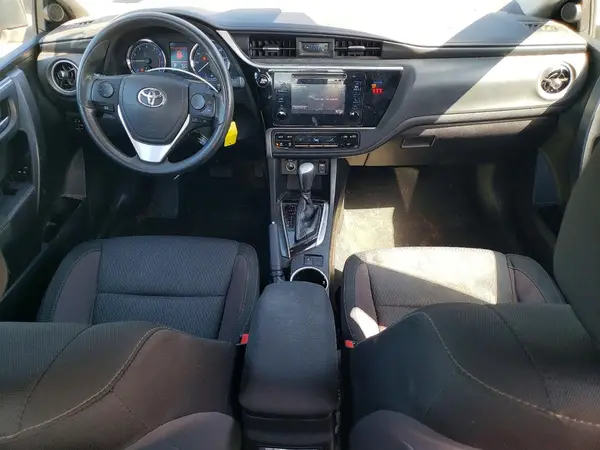 5YFBURHE4JP789505 2018 TOYOTA COROLLA - Image 8
