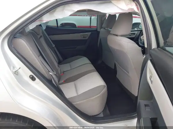 5YFBURHE4JP794333 2018 TOYOTA COROLLA - Image 8