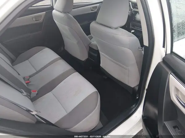 5YFBURHE4JP796051 2018 TOYOTA COROLLA - Image 8