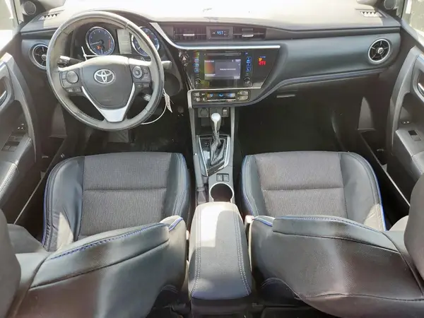 5YFBURHE4JP797796 2018 TOYOTA COROLLA - Image 8