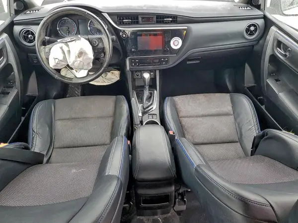 5YFBURHE4JP798950 2018 TOYOTA COROLLA - Image 8