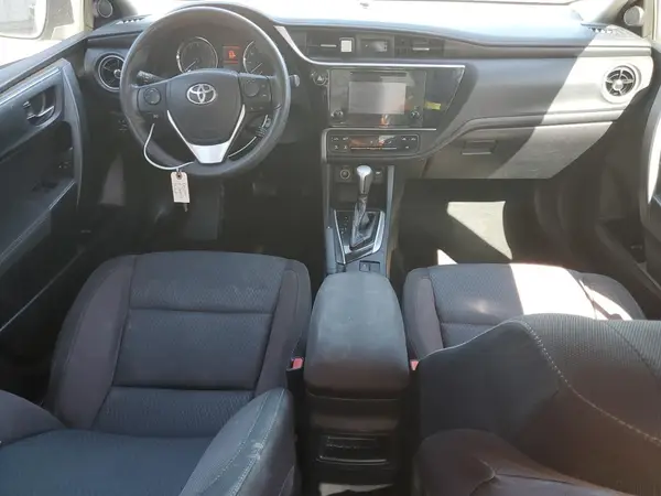 5YFBURHE4JP805783 2018 TOYOTA COROLLA - Image 8