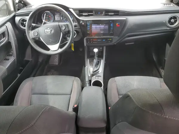 5YFBURHE4JP811843 2018 TOYOTA COROLLA - Image 8