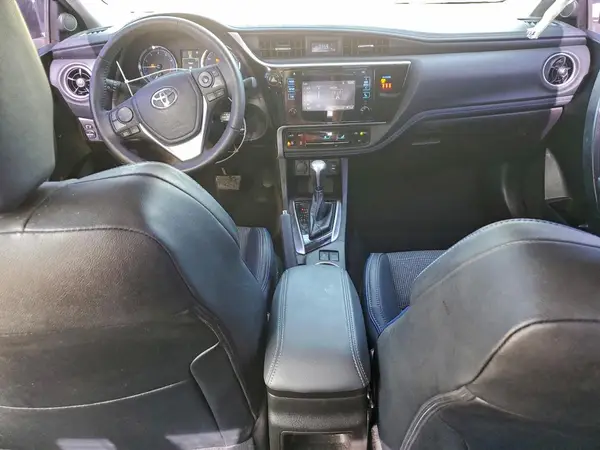 5YFBURHE4JP812670 2018 TOYOTA COROLLA - Image 8