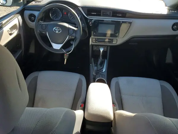 5YFBURHE4JP814922 2018 TOYOTA COROLLA - Image 8