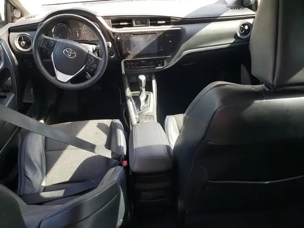 5YFBURHE4JP815360 2018 TOYOTA COROLLA - Image 8