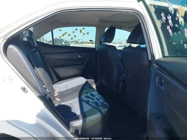 5YFBURHE4JP816198 2018 TOYOTA COROLLA - Image 8