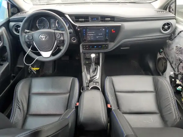 5YFBURHE4JP818081 2018 TOYOTA COROLLA - Image 8