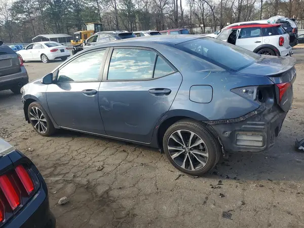 5YFBURHE4JP820395 2018 TOYOTA COROLLA - Image 2
