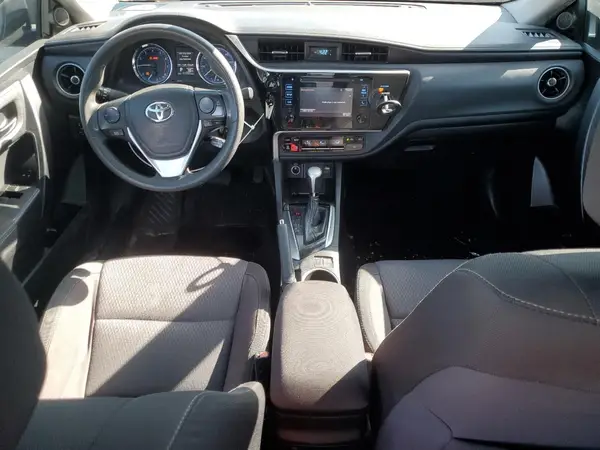 5YFBURHE4JP820753 2018 TOYOTA COROLLA - Image 8