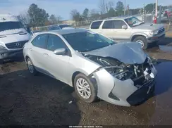 5YFBURHE4JP827010 2018 TOYOTA COROLLA