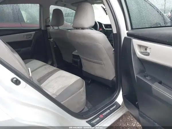 5YFBURHE4JP827430 2018 TOYOTA COROLLA - Image 8