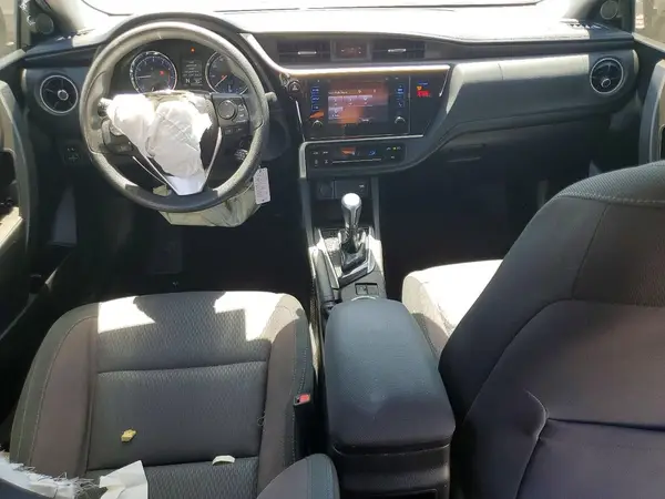 5YFBURHE4JP833874 2018 TOYOTA COROLLA - Image 8