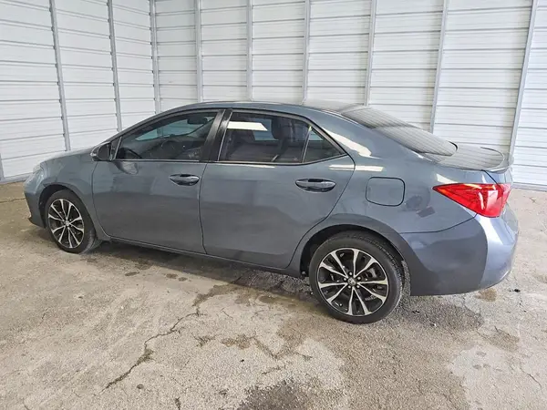 5YFBURHE4JP834751 2018 TOYOTA COROLLA - Image 2
