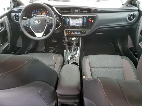 5YFBURHE4JP835351 2018 TOYOTA COROLLA - Image 8