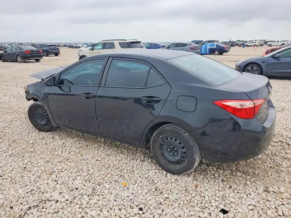 5YFBURHE4JP836368 2018 TOYOTA COROLLA - Image 2