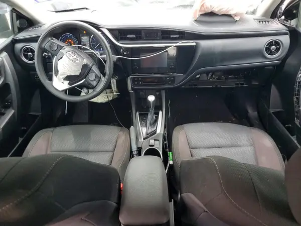 5YFBURHE4JP836368 2018 TOYOTA COROLLA - Image 8