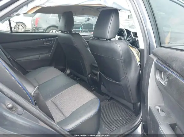 5YFBURHE4JP840033 2018 TOYOTA COROLLA - Image 8