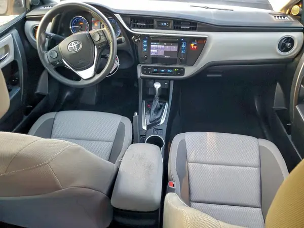 5YFBURHE4JP840324 2018 TOYOTA COROLLA - Image 8