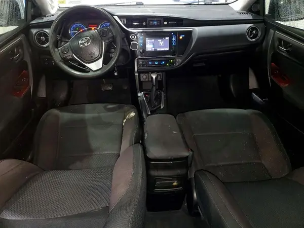 5YFBURHE4JP841828 2018 TOYOTA COROLLA - Image 8