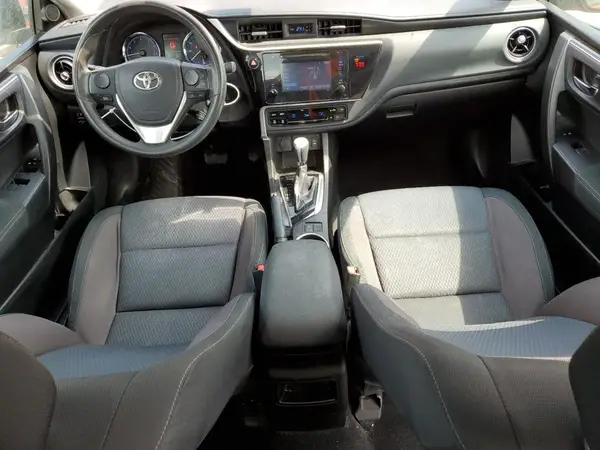 5YFBURHE4JP841960 2018 TOYOTA COROLLA - Image 8
