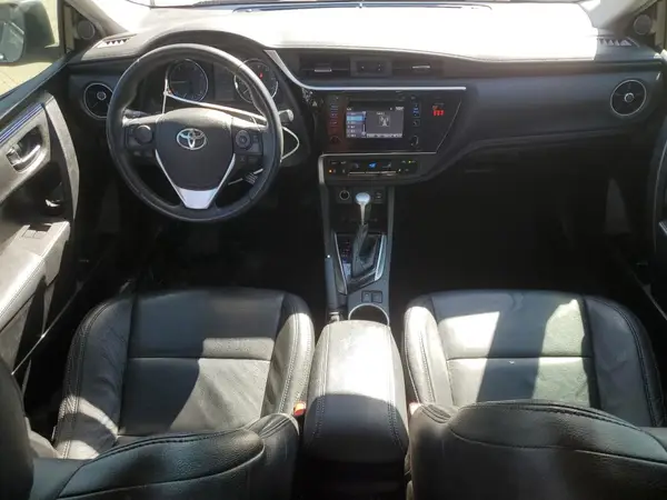 5YFBURHE4JP842834 2018 TOYOTA COROLLA - Image 8