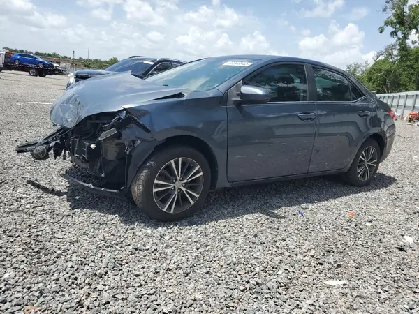 5YFBURHE4JP843594 2018 TOYOTA COROLLA - Image 1