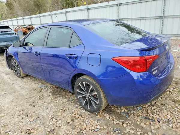 5YFBURHE4JP843725 2018 TOYOTA COROLLA - Image 2