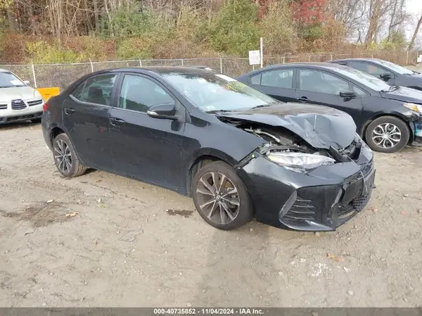 5YFBURHE4JP843952 2018 TOYOTA COROLLA - Image 1
