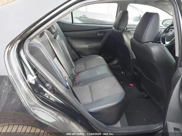 5YFBURHE4JP843952 2018 TOYOTA COROLLA - Image 8
