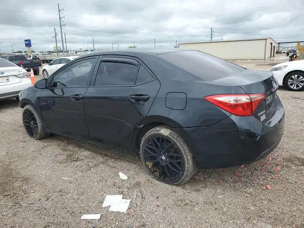 5YFBURHE4JP846558 2018 TOYOTA COROLLA - Image 2