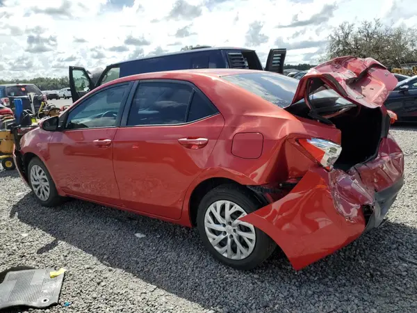 5YFBURHE4JP846687 2018 TOYOTA COROLLA - Image 2