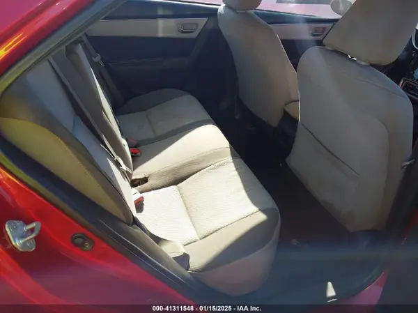 5YFBURHE4JP848200 2018 TOYOTA COROLLA - Image 8