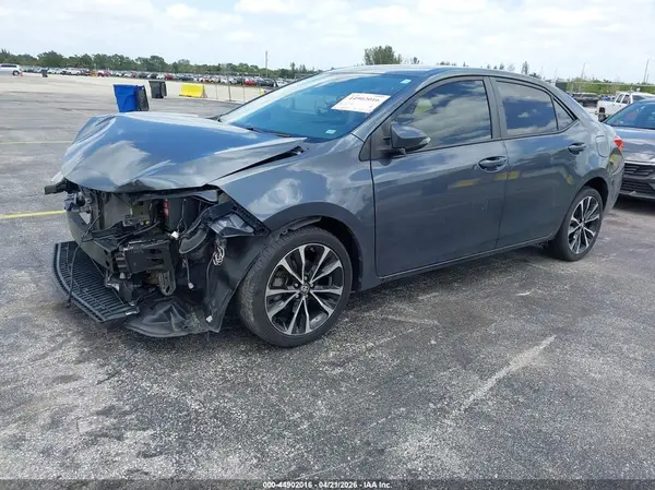 5YFBURHE4KP856752 2019 TOYOTA COROLLA - Image 2