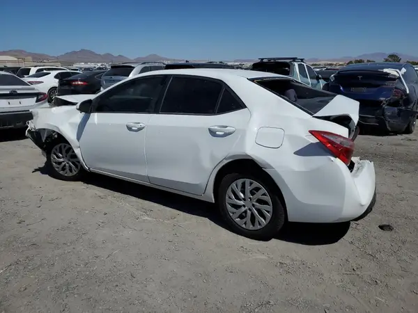 5YFBURHE4KP857433 2019 TOYOTA COROLLA - Image 2