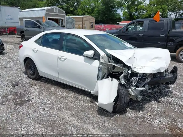 5YFBURHE4KP862843 2019 TOYOTA COROLLA - Image 1