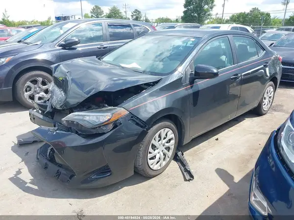 5YFBURHE4KP865242 2019 TOYOTA COROLLA - Image 2