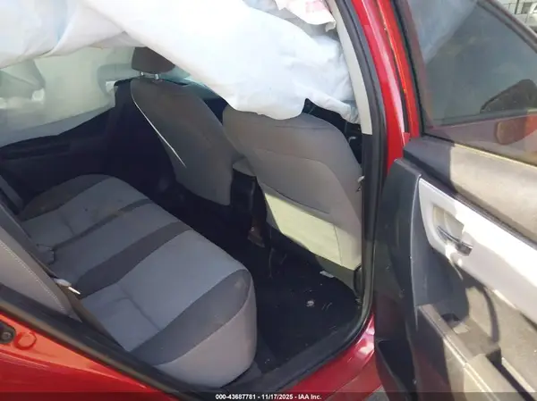 5YFBURHE4KP866665 2019 TOYOTA COROLLA - Image 8
