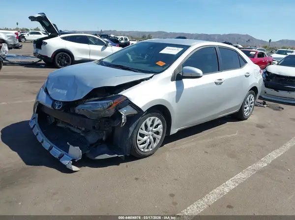 5YFBURHE4KP871283 2019 TOYOTA COROLLA - Image 2