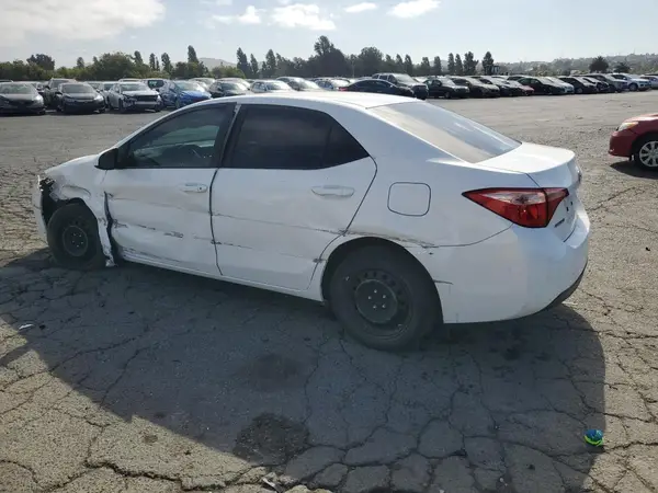 5YFBURHE4KP874135 2019 TOYOTA COROLLA - Image 2