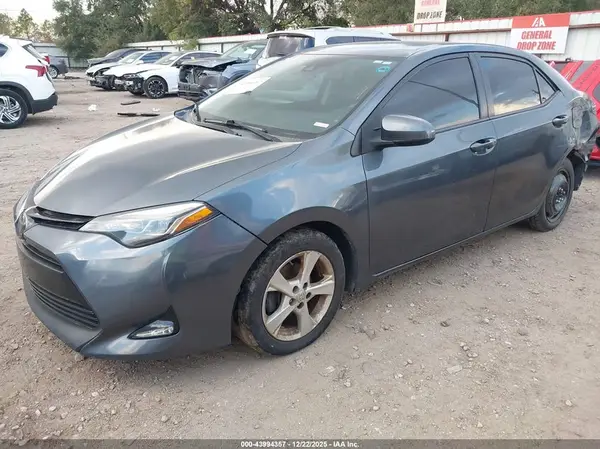 5YFBURHE4KP875477 2019 TOYOTA COROLLA - Image 2