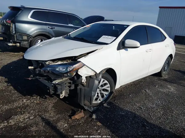 5YFBURHE4KP876189 2019 TOYOTA COROLLA - Image 2
