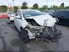 5YFBURHE4KP880288 2019 TOYOTA COROLLA