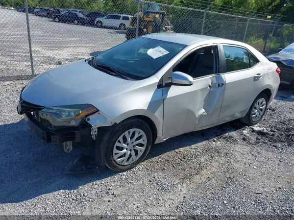 5YFBURHE4KP881487 2019 TOYOTA COROLLA - Image 2