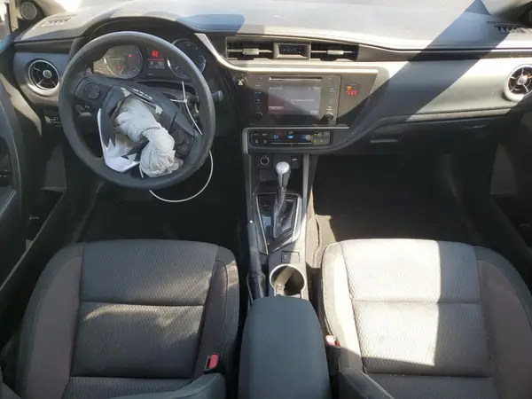 5YFBURHE4KP882932 2019 TOYOTA COROLLA - Image 8