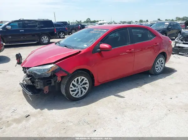 5YFBURHE4KP883983 2019 TOYOTA COROLLA - Image 2
