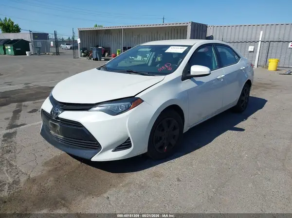5YFBURHE4KP884700 2019 TOYOTA COROLLA - Image 2