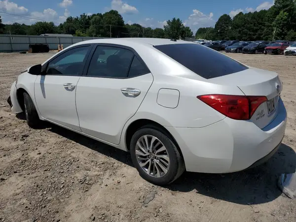 5YFBURHE4KP886995 2019 TOYOTA COROLLA - Image 2
