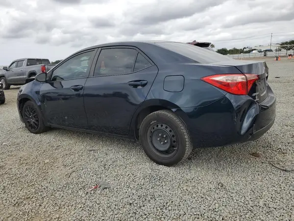 5YFBURHE4KP887144 2019 TOYOTA COROLLA - Image 2